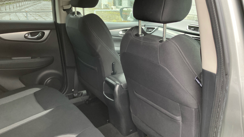 Nissan Qashqai 1.3 DiG-T 160 N-Connecta 5dr Petrol Hatchback